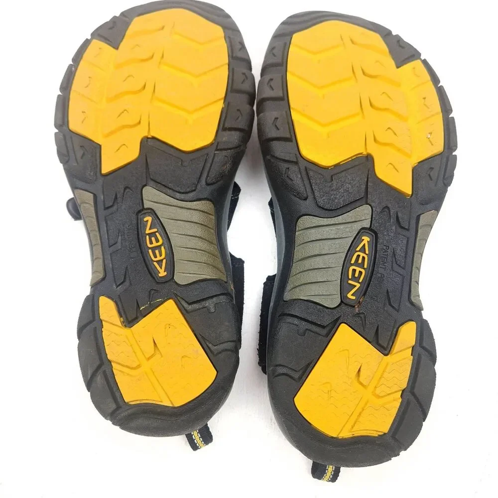KEEN Newport H2 Men's Size 10 Closed Toe Water, Hiker Original Hybrid Sandal